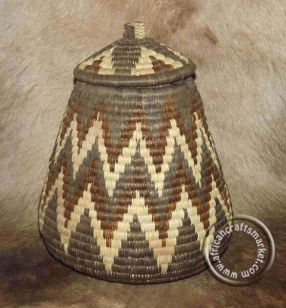 African Round Basket With Lid
