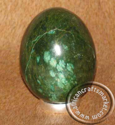 African stone egg - Jade 