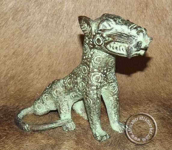 African Benin bronze - Leopard