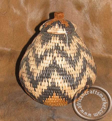 African hand woven Zulu basket
